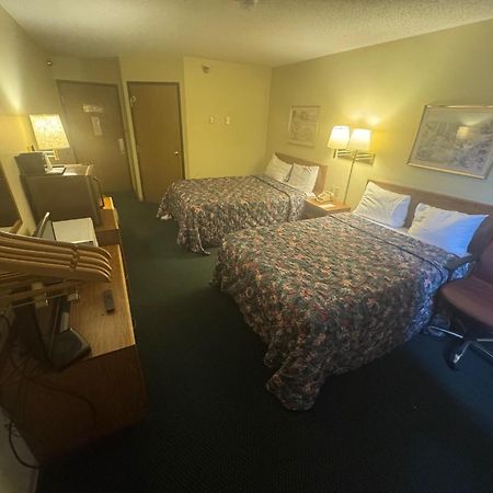 Smart Choice Inn Plankinton Экстерьер фото